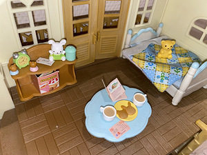 Sylvanian Families загородный дом (7 фото из 7)