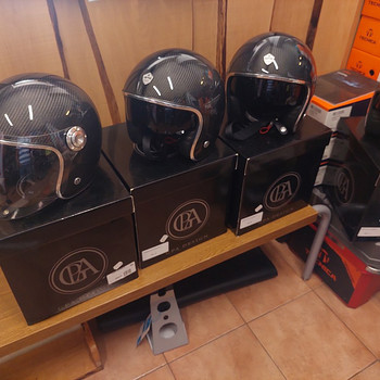 Uued karbonist motokiivrid GPA Carbon Solar