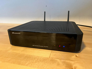 Russound X5 Controller Streamer Ampfiler võimendi (2 foto / 4)