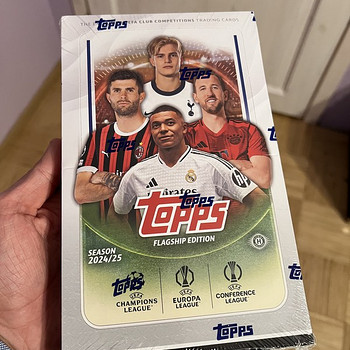 Topps 2024/25 UEFA Club Competitions Flagship jalkakaardid