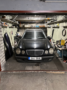 Mercedes-benz S210 (1 фото из 5)