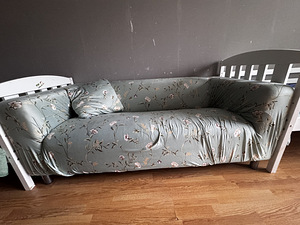Диван IKEA (3 фото из 3)