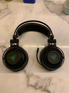 Razer Nari BT наушники (1 фото из 2)