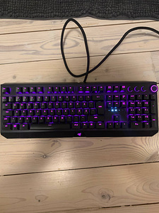 Razer Blackwidow Elite (1 фото из 2)