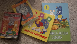 2 DVD + 2 книги (1 фото из 1)