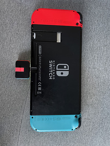 Nintendo Switch (2 фото из 2)