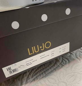 Poes 149€ Uued LjuJo lahedad platvormiga tennised (8 foto / 8)