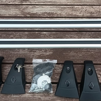 Kiirkinnitusega katusereelingud Renault Espase 5. Originaal