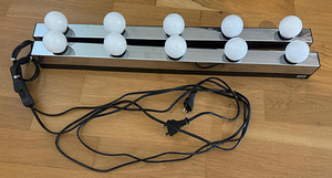 Настенные светильники Ikea MUSIK (2 шт.) (2 фото из 2)