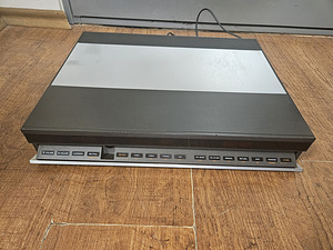 Bang and Olufsen Beomaster 5000 AM/FM Stereo Receiver (3 foto / 4)