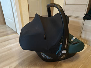 Maxi-Cosi CabrioFix i-Size автолюлька (3 фото из 8)
