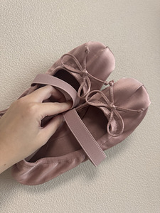 Balletikingad (1 foto / 2)