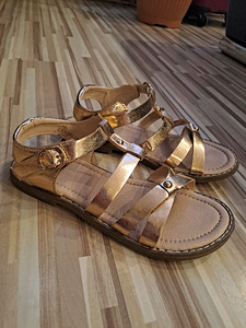 Sandaalid 34 (1 foto / 2)