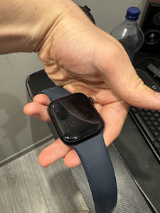 Apple Watch se2 (1 фото из 4)