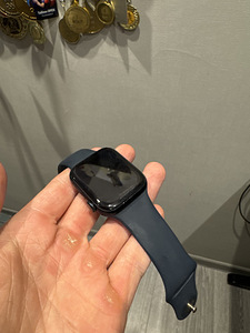 Apple Watch se2 (2 фото из 4)