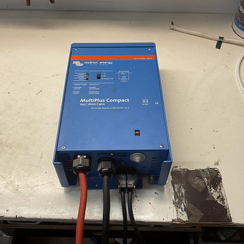 Victron Energy MultiPlus Compact 24/1600