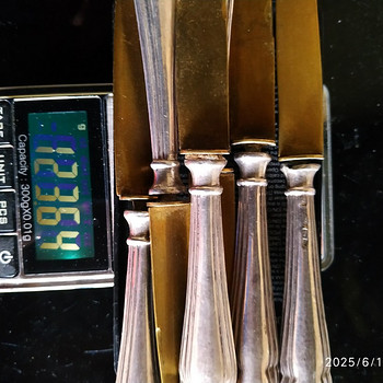 Hõbe 813 proov + kuld 750 proov