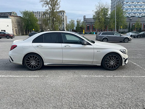 Mercedes-Benz C 43 AMG 3.0 270kW (4 foto / 15)