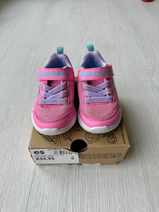 Кеды Skechers, размер 21 (8 фото из 8)