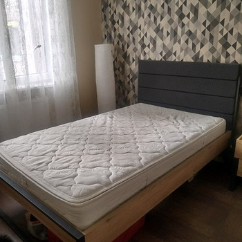 Комплект мебели для спальни (кровать, прикроватная тумбочка, комод)