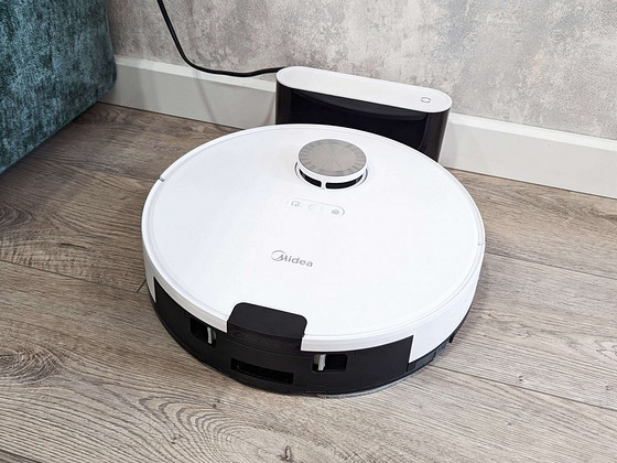 Midea m9 robot vacuum cleaner