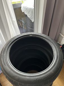 Продам резину (1 фото из 3)