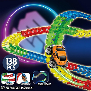 CHANGEABLE TRACK AUTO RADA – 138 OSA (10 foto / 10)