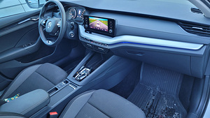 ŠKODA OCTAVIA 2024 (8 foto / 8)