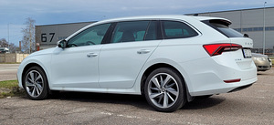 ŠKODA OCTAVIA 2024 (5 foto / 8)