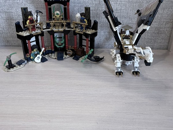 LEGO Ninjago — храм и белый дракон Продаю два оригинальных