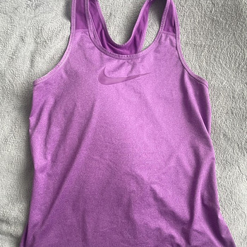 Спортивная майка Nike