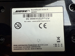 Bose SoundDock series III (4 фото из 4)