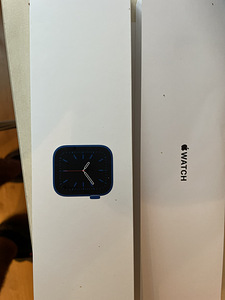 Apple Watch Series 6 (44 mm) GPS (2 foto / 9)