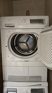Сушильная машина Electrolux (1 фото из 2)