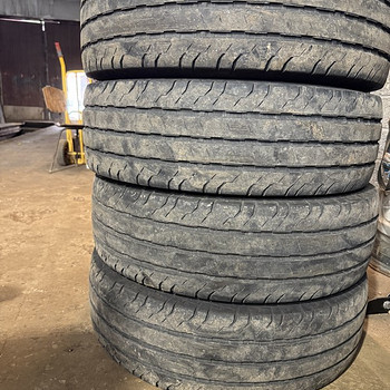 215/75R16 Continental