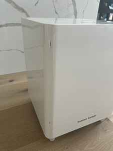Комплект колонок Harman/Kardon + сабвуфер (5 фото из 10)