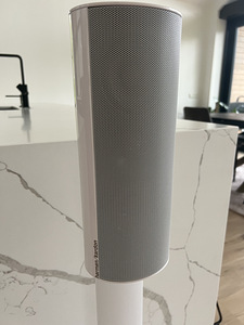 Комплект колонок Harman/Kardon + сабвуфер (9 фото из 10)