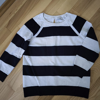 Karen Millen kampsun
