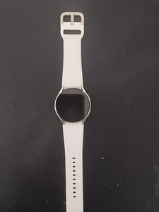 Samsung Galaxy Watch 6 (40 mm, valge) | Väga heas seisukorra (1 foto / 6)