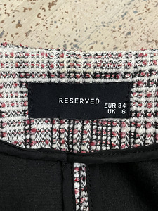 Женский костюм из Reserved (3 фото из 6)