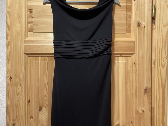 Платье Kenneth Cole