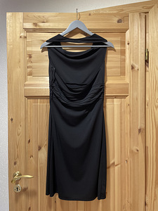 Платье Kenneth Cole (2 фото из 3)