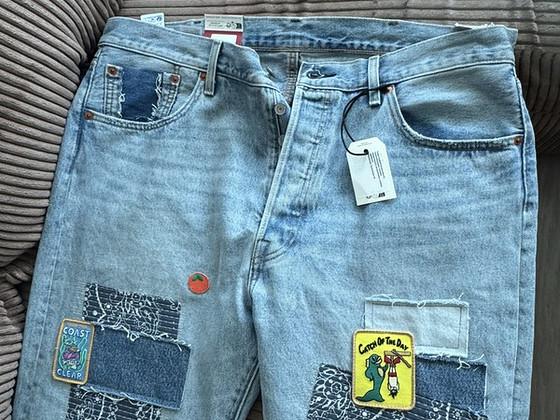Джинсы Levi Strauss 38/32