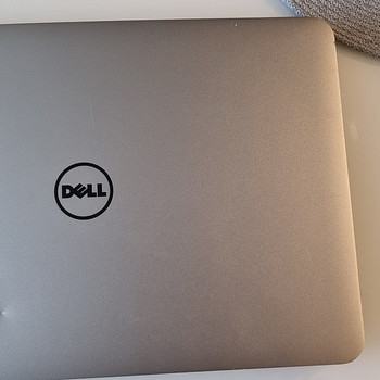 DELL XPS