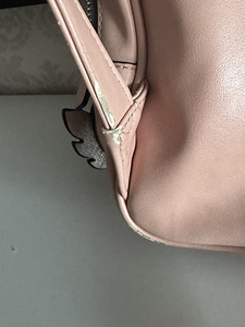 Б/у розовый рюкзак Guess (4 фото из 6)