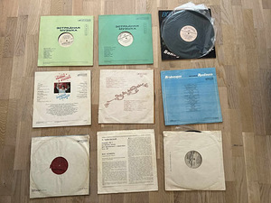 Пластинки ~1980 (2 фото из 2)