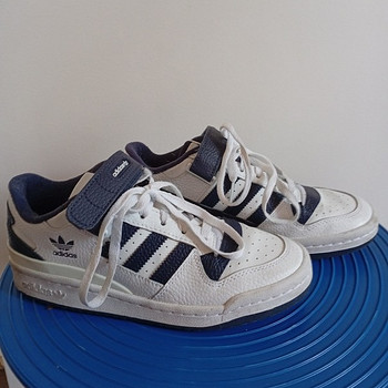 Adidas jalatsid