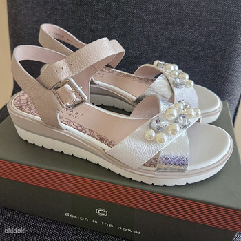 Naiste sandaalid "Carnaby Chester", suurus 37