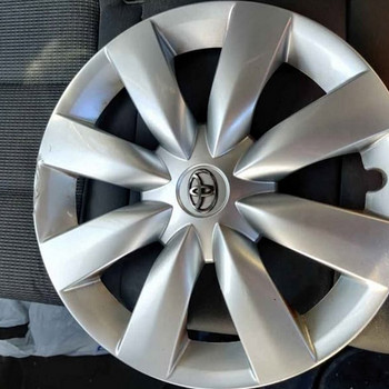Toyota 16" ilukilp