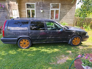 Продается Volvo V70 99 г. (3 фото из 7)